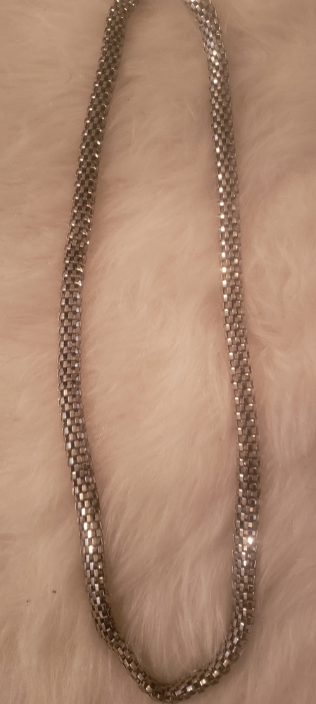Silver Tone Necklace